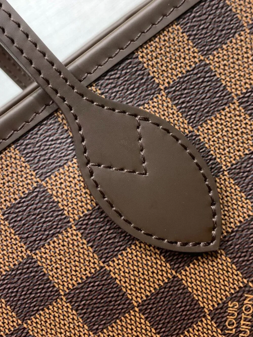 Louis Vuitton Neverfull MM